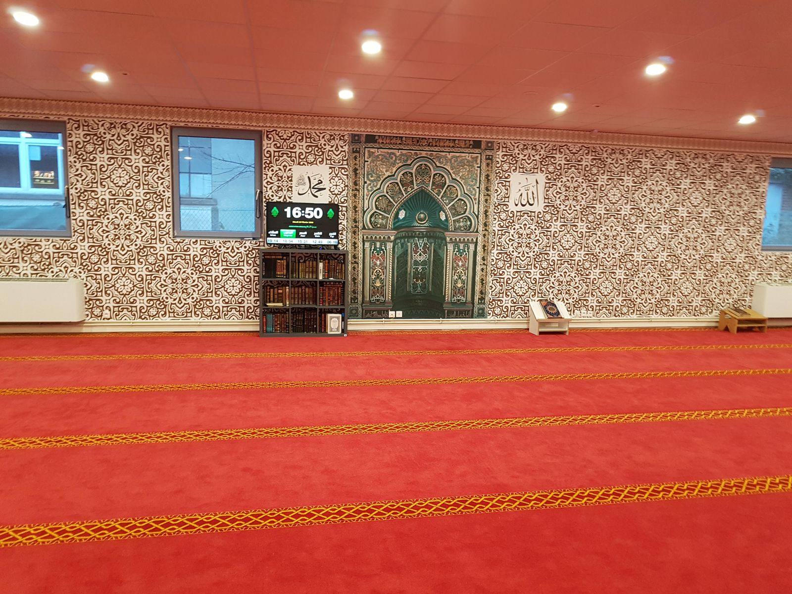 La salle de prière de l'Association Assalam